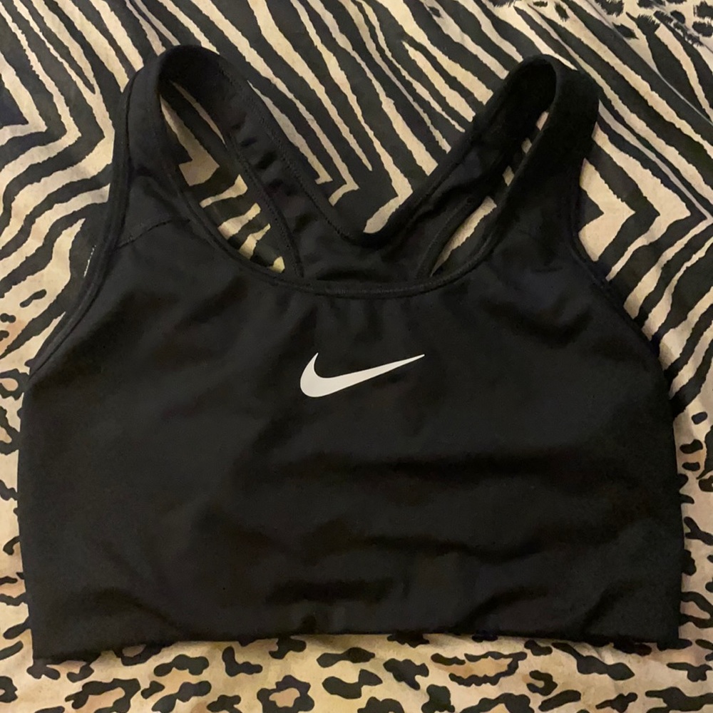 Black & White Nike Sports Bra